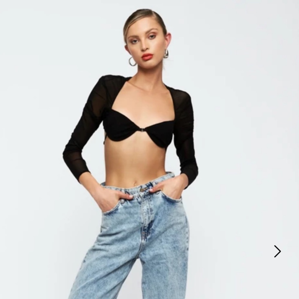 Mesh underwire crop top